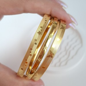 دستبند استیل براق با طرح ستاره  *