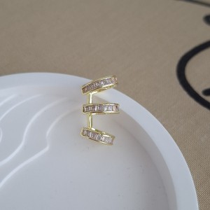 گوشواره ایرکاف سه لاین باگت دار *