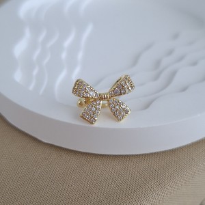 گوشواره ایرکاف پاپیون تمام نگین *