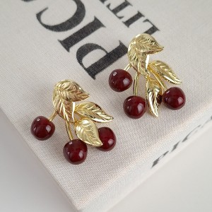 گوشواره دیور آلبالو*