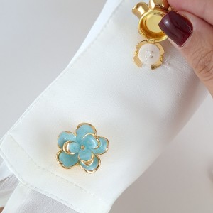 کاور دکمه گل میناکاری فیروزه ای