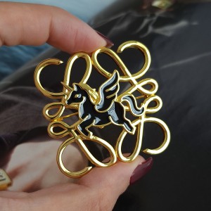 سنجاق لباس اسب تک شاخ مشکی*