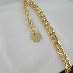 گردنبند آویزدار شنل