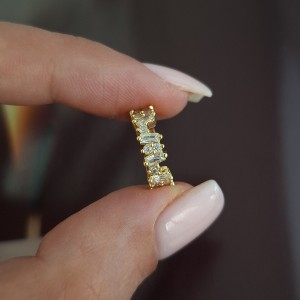 گوشواره ایرکاف باگت و نگین