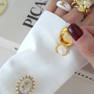 کاور دکمه کل لاله*