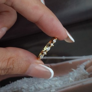 انگشتر رینگ ظریف نگین مارکیز