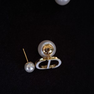 گوشواره مستر دیور مروارید سفید *