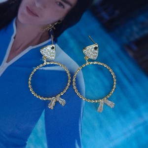 خرید گوشواره آویز ماهی