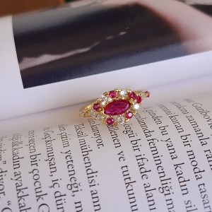 گوشواره نگین مربعی ژوپینگ سایز ۳ میل *