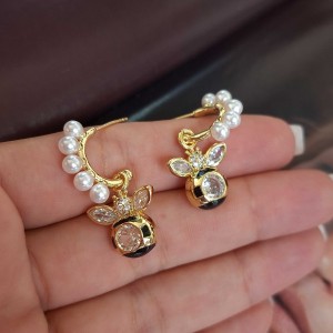 گوشواره زنبور سواروسکی