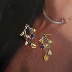 گوشواره شاخه گل*