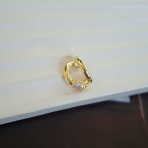 گوشواره ایرکاف دو ردیفه مورب نگین دار *