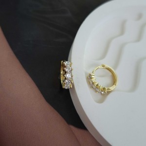 گوشواره حلقه‌ای تنیسی پنج نگین ژوپینگ