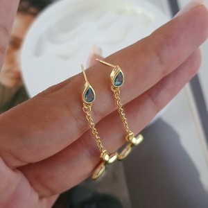 گوشواره اشک آبی دم دلفین