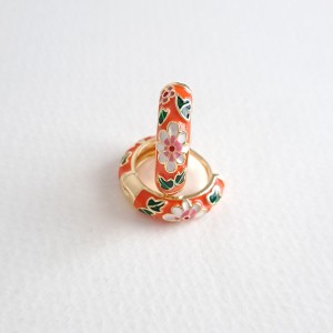 گوشواره میناکاری نارنجی گل سفید