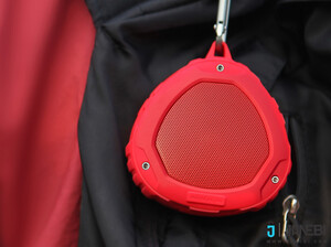 قلاب قرمز اسپیکر بی سیم نیلکین Nillkin S1 PlayVox Wireless Speaker