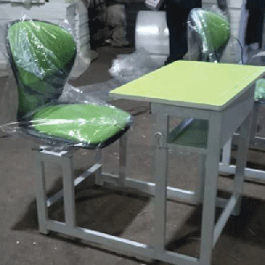 نیمکت تک نفره متصل