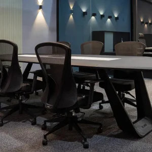 انتخاب صندلی کنفرانس: راهنمای جامع برای خرید بهترین صندلی