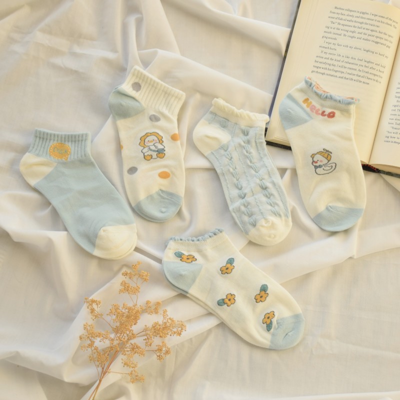 جوراب زنانه