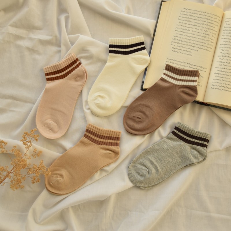 جوراب زنانه