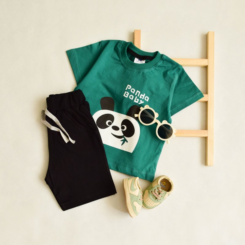 سِت تیشرت و شلوارک.