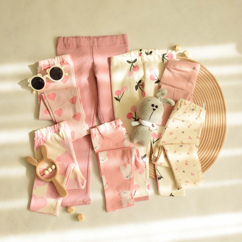 شلوار نوزاد داخل کُرکی برند H&M