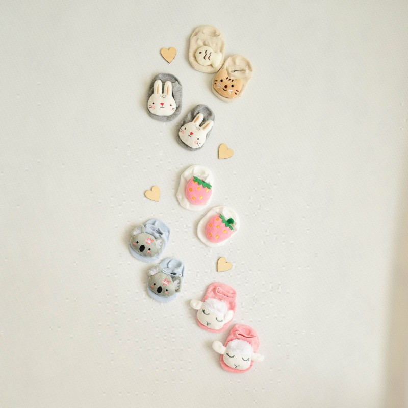 جوراب عروسکی