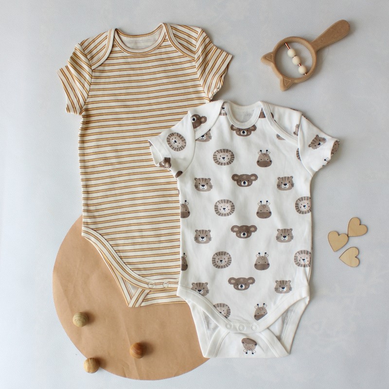 بادی آستین کوتاه برند C&A