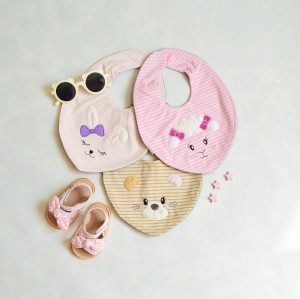 پیشبند نوزادی ضد آب