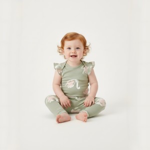 ست سه تیکه بادی و شلوار بچگانه carter’s