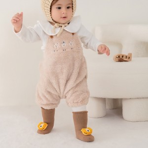 پاپوش اسپرت کودکانه