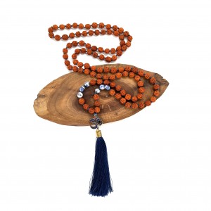 رودراکشا 108 عددی گره دار با سنگ سودالیت و پلاک تبتی