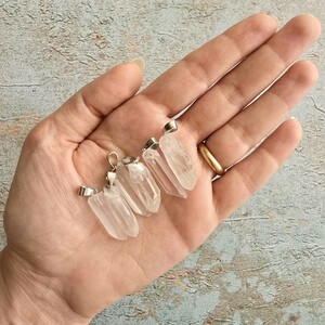 آویز کریستال کوارتز راف