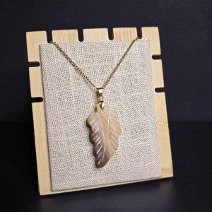 آویز کلسیت (مرمر) طرح برگ (22)