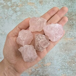 کوارتز صورتی راف کد 13