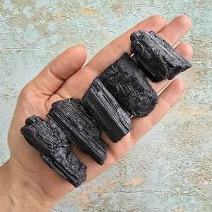 تورمالین سیاه راف کد 8