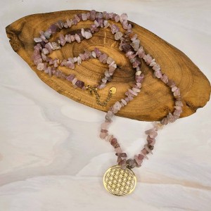 گردنبند کوارتز صورتی نامنظم با گل زندگی طلایی