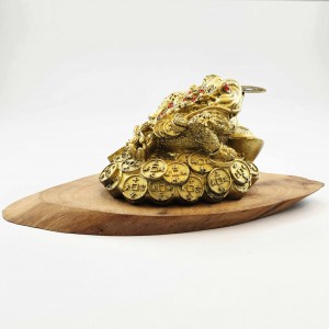 سمبل وزغ سه پا بزرگ به همراه سکه برنجی- وارداتی