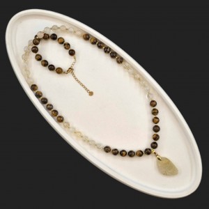 گردنبند سیترین کوارتز  و چشم ببر و  پلاک در مویی