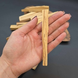 پالوسانتو اصل اکوادور