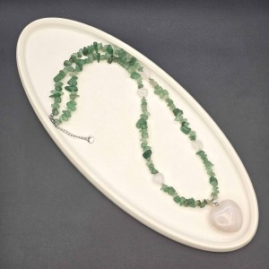 گردنبند اونتورین نامنظم و قلبهای کوارتز صورتی