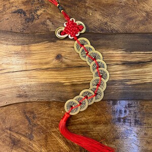 رشته 10 سکه بزرگ