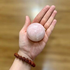 کوارتز صورتی گوی بزرگ