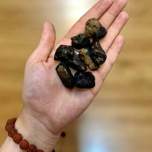 تورمالین سیاه راف