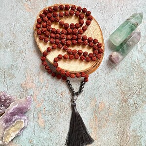 تسبیح رودراکشا گره دار حدید