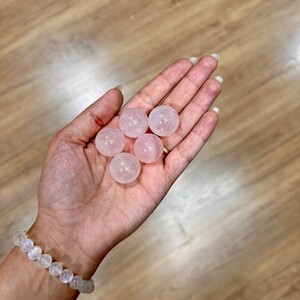 کوارتز صورتی گوی