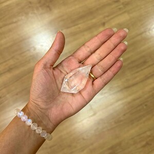 کریستال کوارتز منشوری دو طرفه