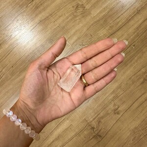 کریستال کوارتز منشوری