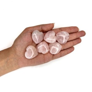 کوارتز صورتی قلبی