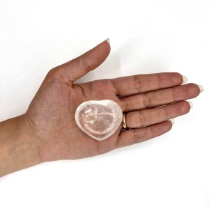 کریستال کوارتز قلبی